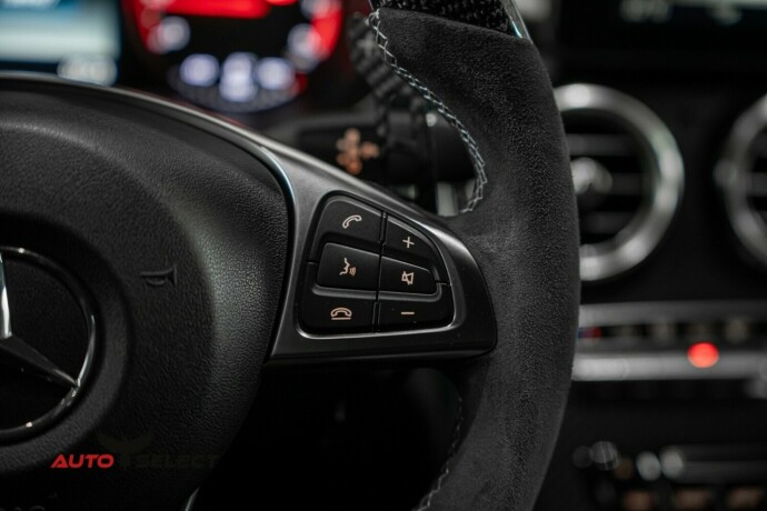 mercedes-benz-c63-bensin-2015-big-39