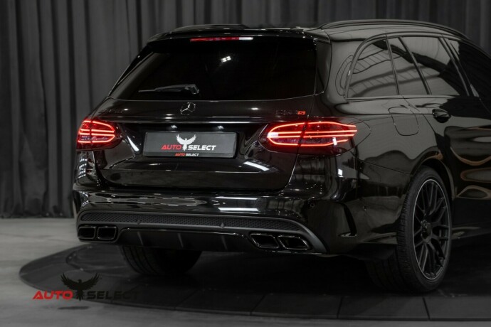 mercedes-benz-c63-bensin-2015-big-13