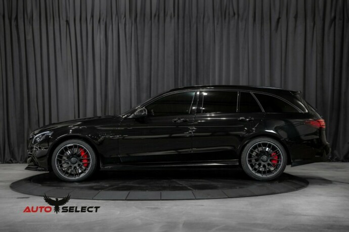 mercedes-benz-c63-bensin-2015-big-6