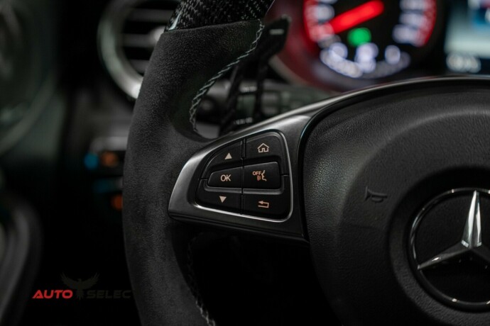 mercedes-benz-c63-bensin-2015-big-35