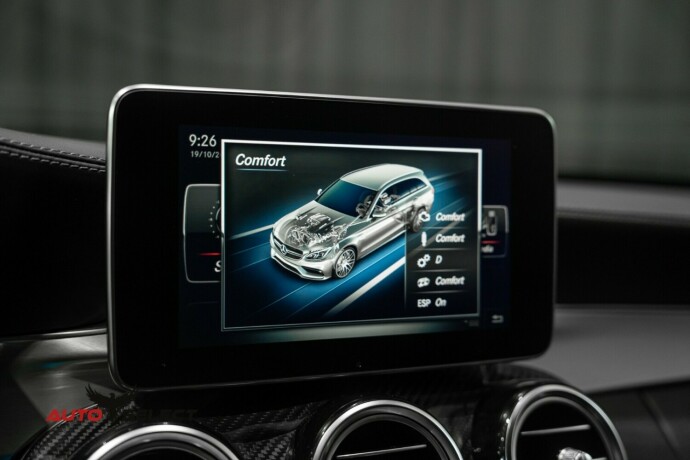 mercedes-benz-c63-bensin-2015-big-56