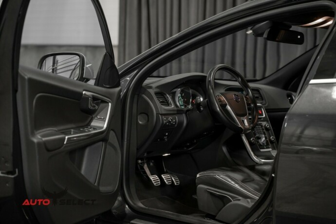 volvo-v60-diesel-2014-big-17