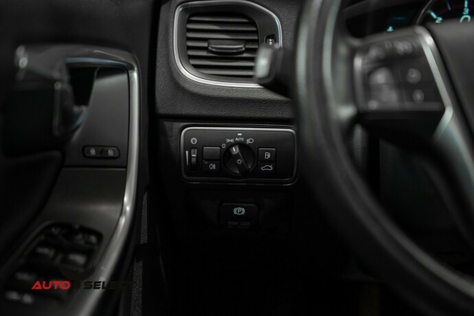 volvo-v60-diesel-2014-big-24