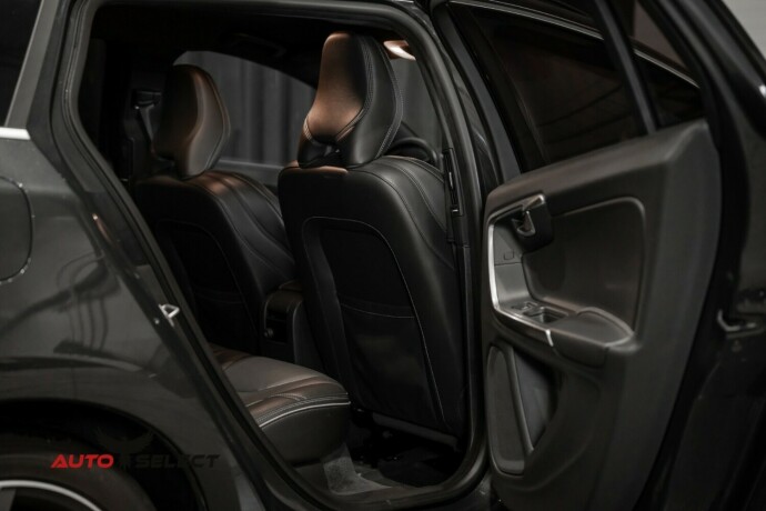 volvo-v60-diesel-2014-big-10
