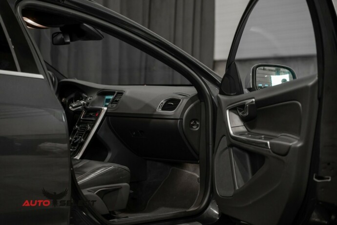 volvo-v60-diesel-2014-big-15