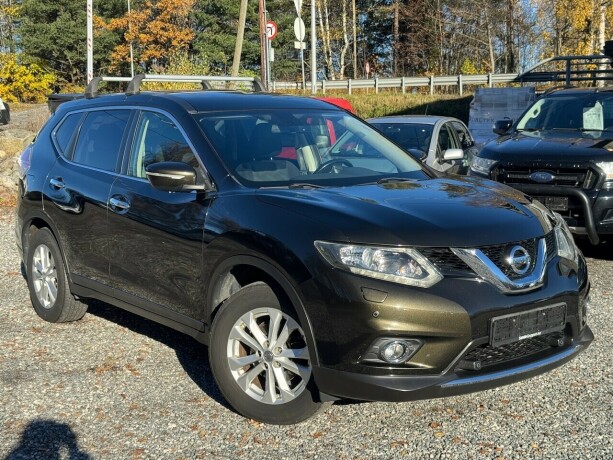 nissan-x-trail-diesel-2015-big-0