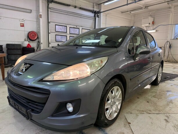 peugeot-207-diesel-2011-big-6