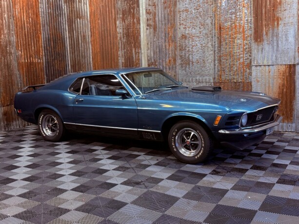 ford-mustang-bensin-1970-big-1
