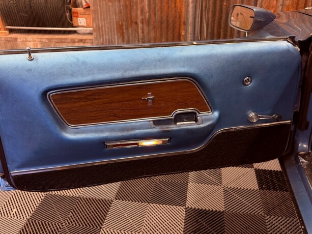 ford-mustang-bensin-1970-big-23