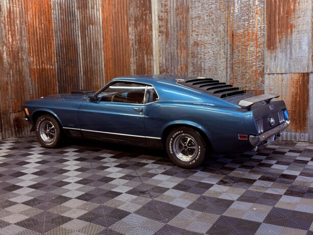 ford-mustang-bensin-1970-big-11
