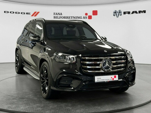 mercedes-benz-gls450-d-elektrisitetdiesel-2025-big-3