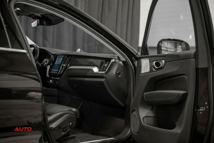 volvo-xc-60-elektrisitetbensin-2017-big-18
