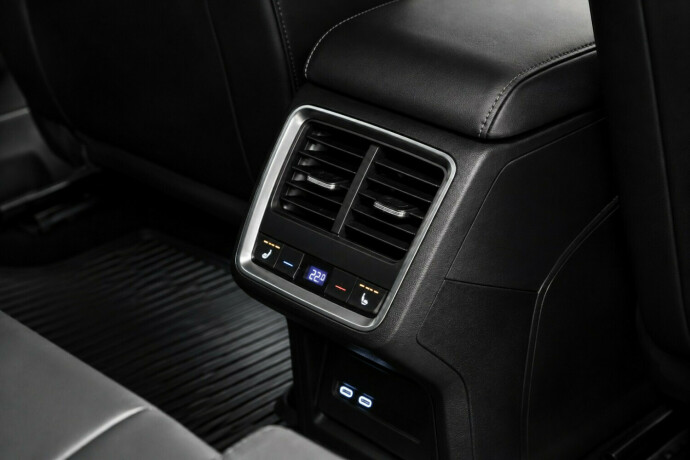 skoda-enyaq-coup195-elektrisitet-2026-big-7