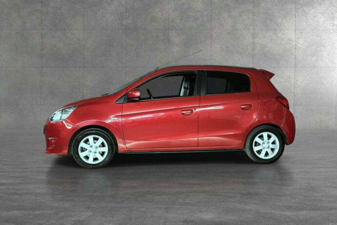 mitsubishi-space-star-bensin-2013-big-2