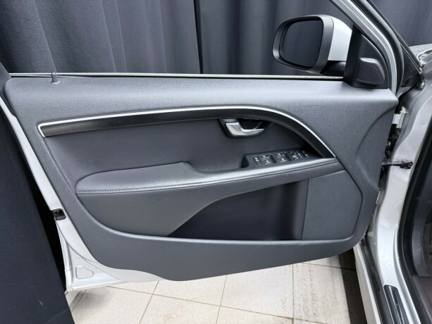 volvo-v70-diesel-2014-big-11
