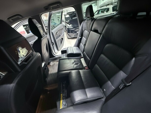 volvo-v70-diesel-2014-big-33