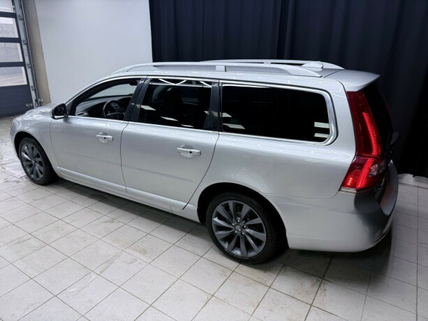 volvo-v70-diesel-2014-big-4