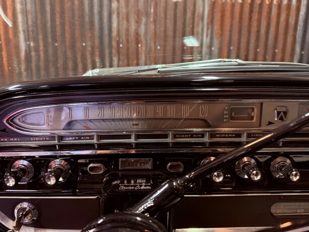 ford-galaxie-bensin-1961-big-23