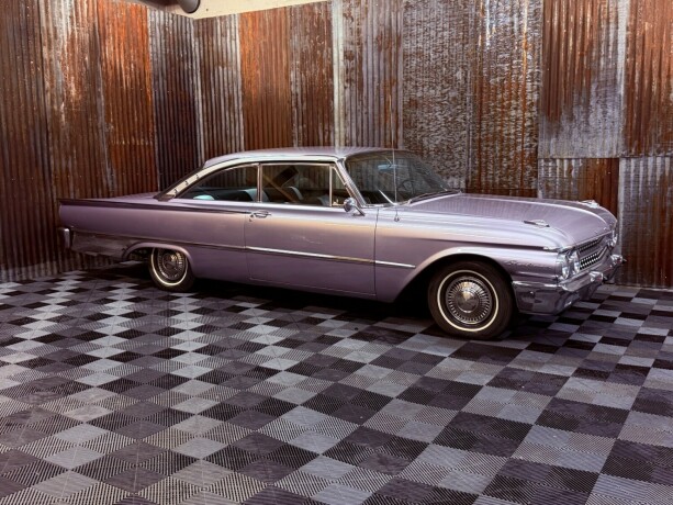 ford-galaxie-bensin-1961-big-2