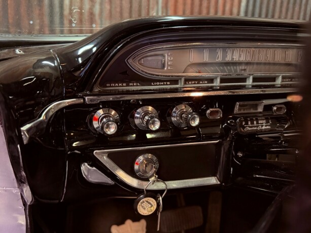ford-galaxie-bensin-1961-big-24