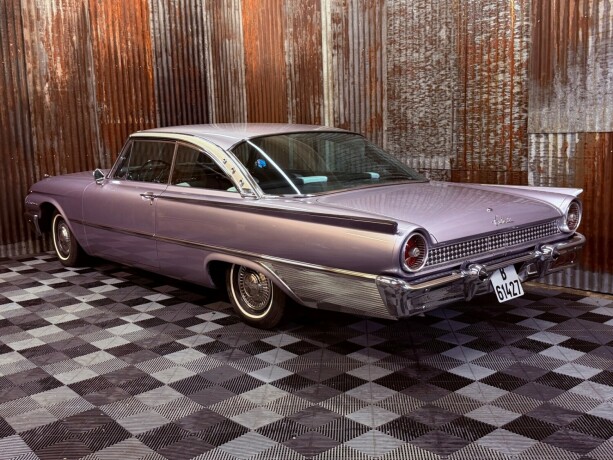 ford-galaxie-bensin-1961-big-9