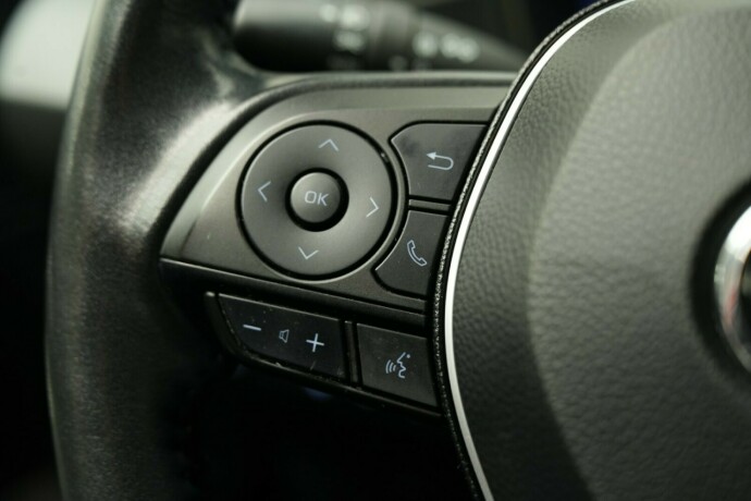 toyota-corolla-elektrisitetbensin-2021-big-19