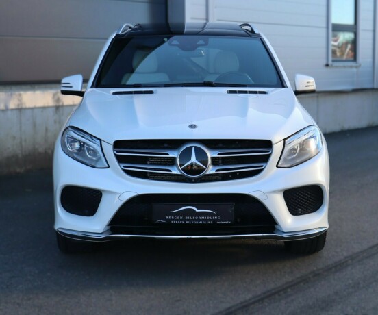 mercedes-benz-gle500-e-elektrisitetbensin-2017-big-4