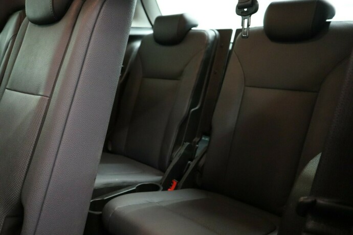 opel-zafira-tourer-bensin-2012-big-27