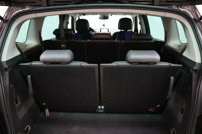 opel-zafira-tourer-bensin-2012-big-17