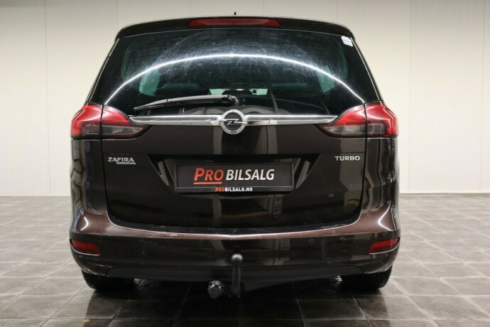 opel-zafira-tourer-bensin-2012-big-15