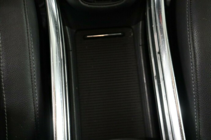 opel-zafira-tourer-bensin-2012-big-40