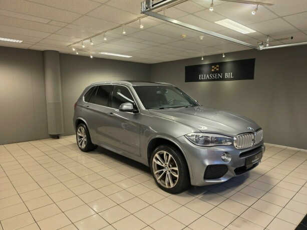 bmw-x5-plug-in-petrol-2017-big-10