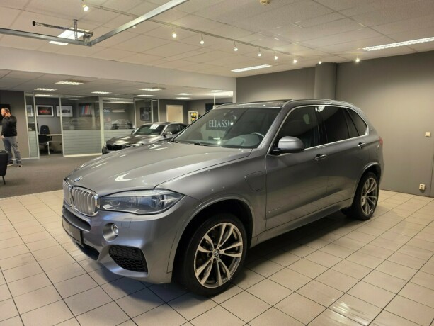 bmw-x5-plug-in-petrol-2017-big-7