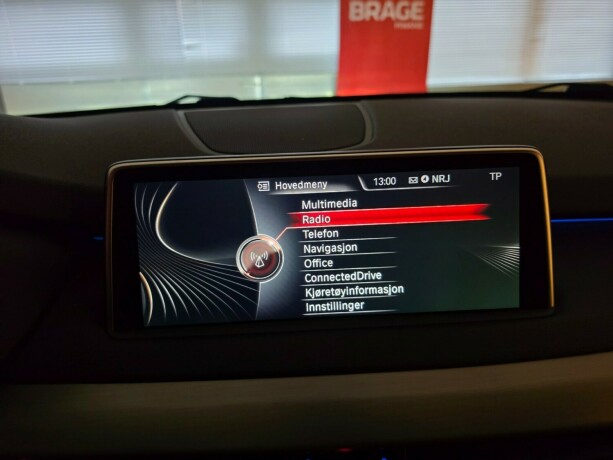 bmw-x5-plug-in-petrol-2017-big-40