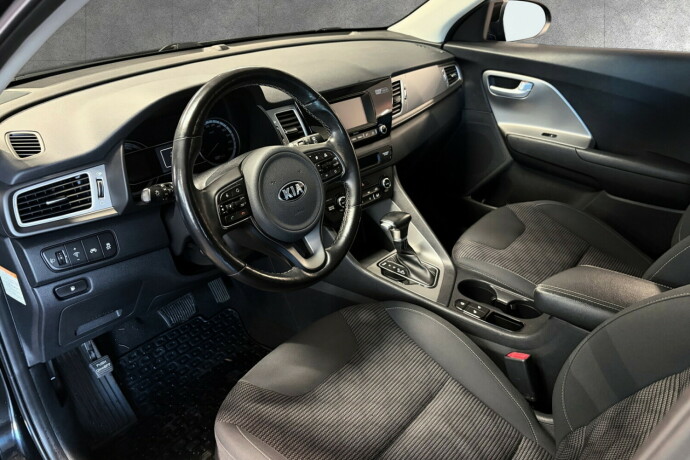 kia-niro-elektrisitetbensin-2017-big-12