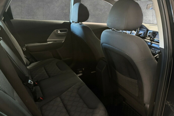 kia-niro-elektrisitetbensin-2017-big-11