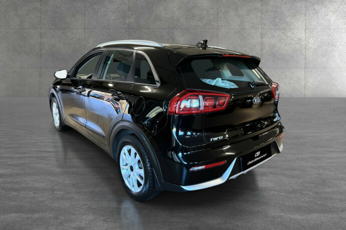kia-niro-elektrisitetbensin-2017-big-5