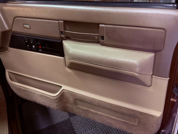 chevrolet-silverado-1500-bensin-1988-big-34