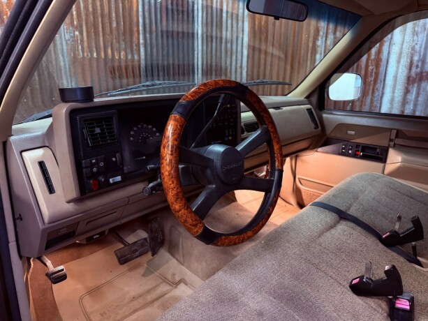 chevrolet-silverado-1500-bensin-1988-big-22