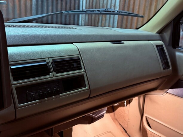 chevrolet-silverado-1500-bensin-1988-big-30