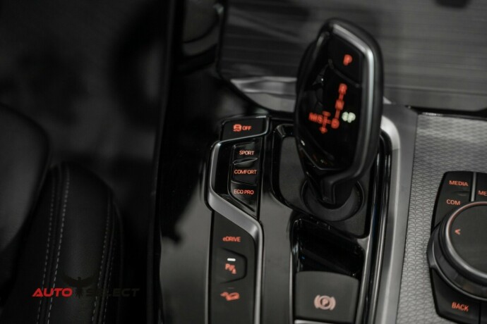 bmw-x3-elektrisitetbensin-2020-big-39