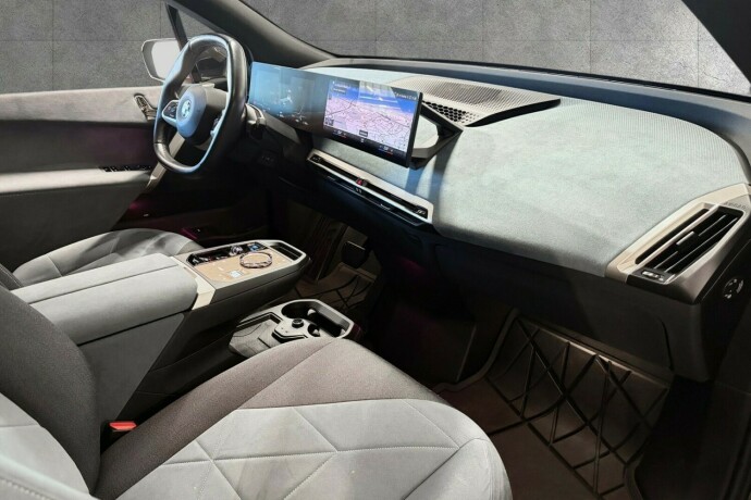 bmw-ix-elektrisitet-2022-big-17