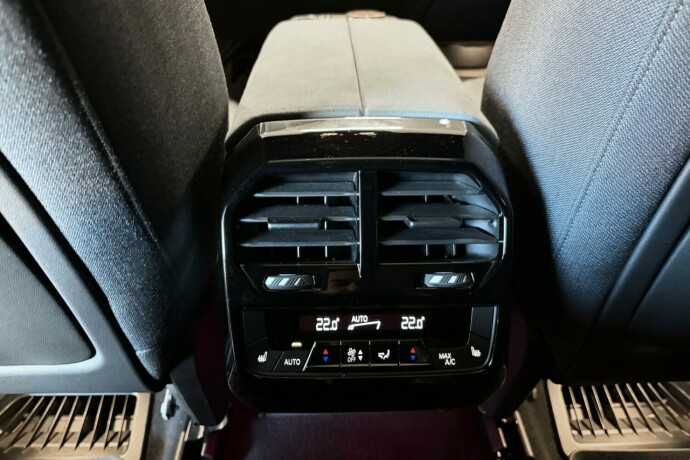 bmw-ix-elektrisitet-2022-big-16