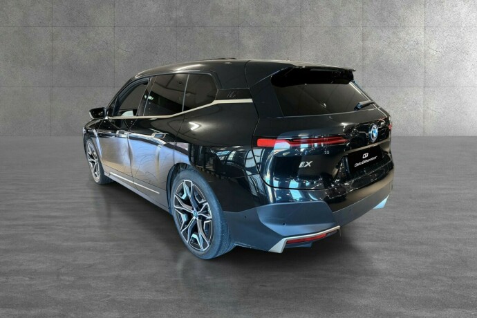 bmw-ix-elektrisitet-2022-big-3
