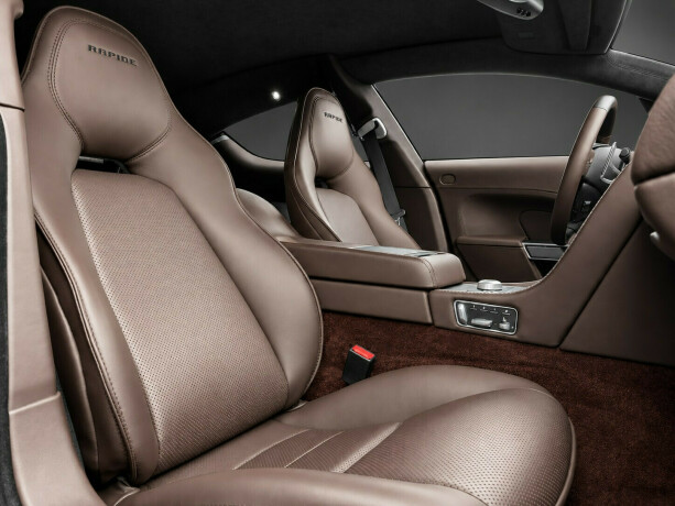 aston-martin-rapide-bensin-2010-big-8