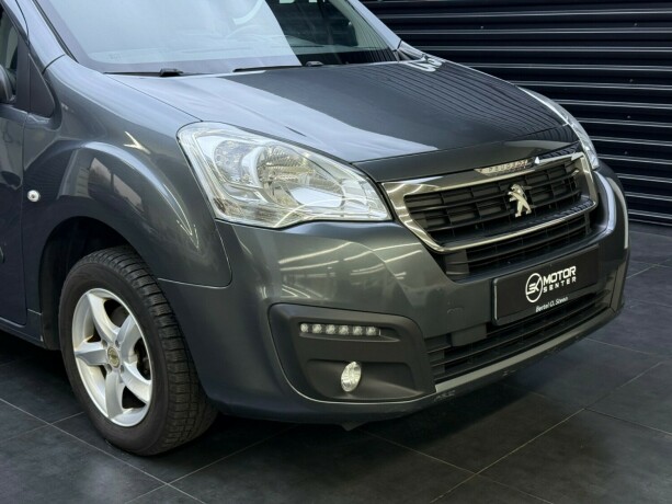peugeot-partner-diesel-2018-big-2