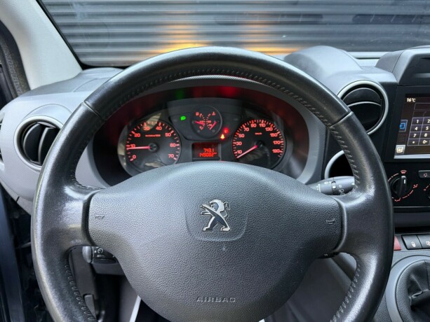 peugeot-partner-diesel-2018-big-10