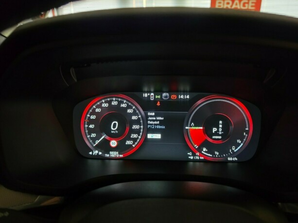 volvo-v60-plug-in-petrol-2022-big-30