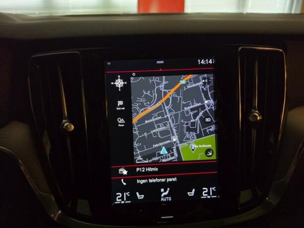 volvo-v60-plug-in-petrol-2022-big-33