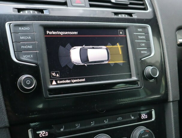 volkswagen-golf-vii-bensin-2017-big-21